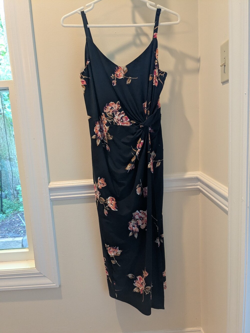 Floral Black Wrap Midi Dress size M